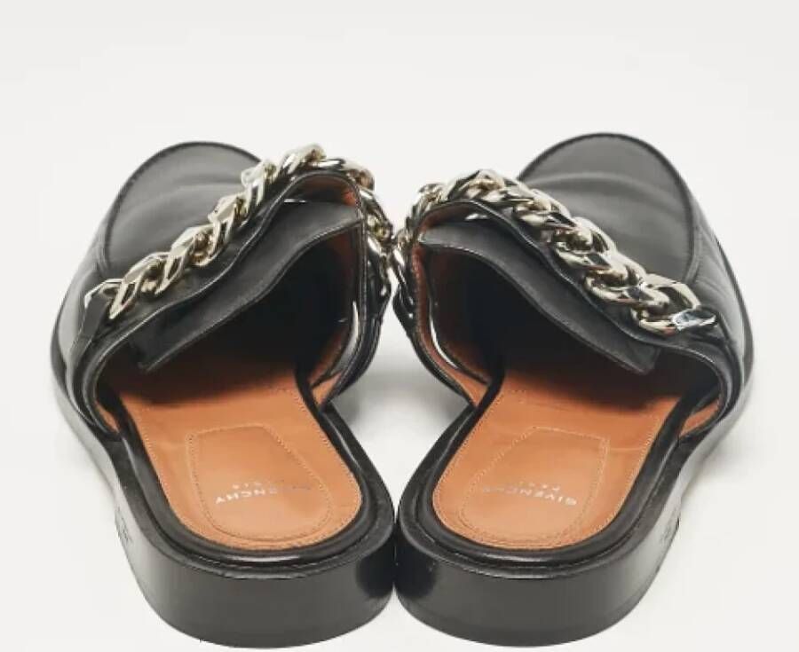 Givenchy Pre-owned Leather sandals Black Dames