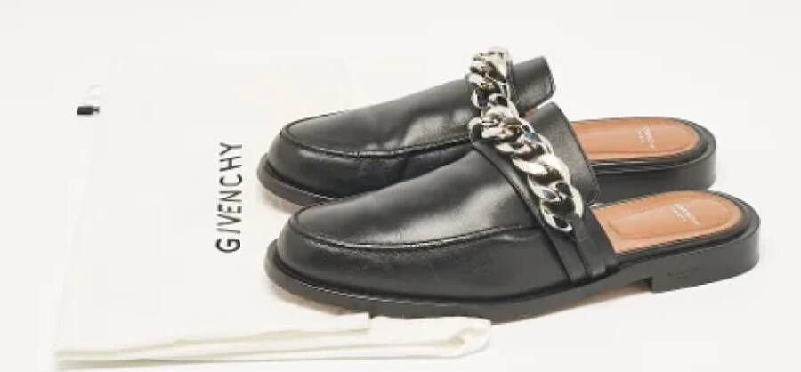 Givenchy Pre-owned Leather sandals Black Dames