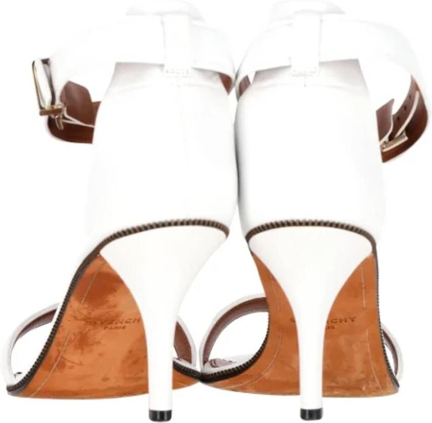 Givenchy Pre-owned Leather sandals White Dames