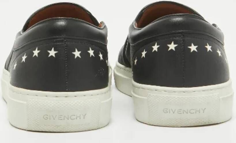 Givenchy Pre-owned Leather sneakers Black Dames