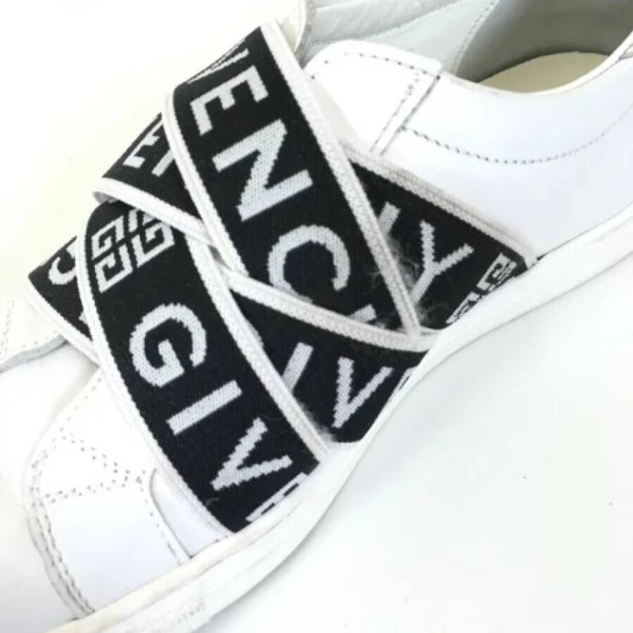 Givenchy Pre-owned Leather sneakers Black Dames