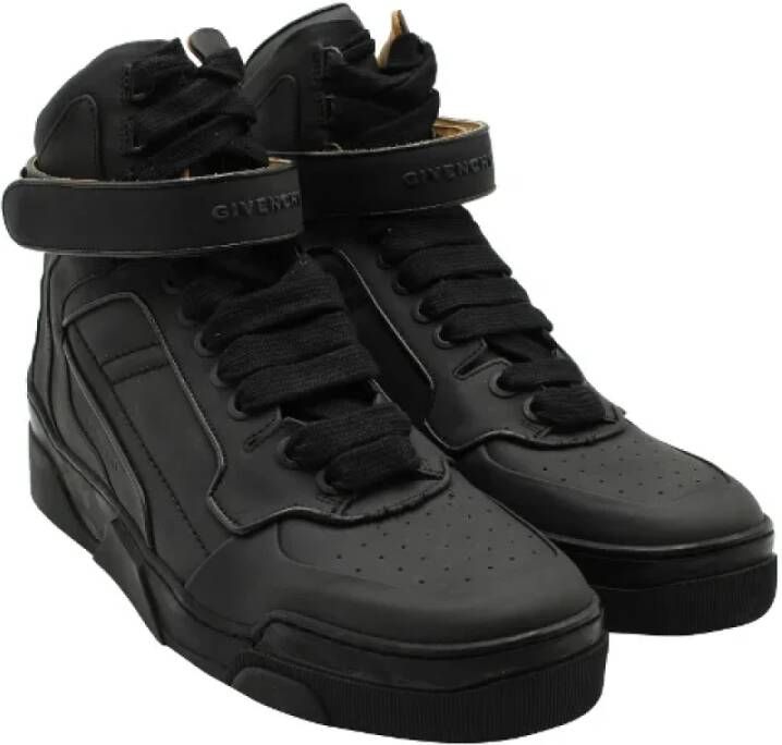 Givenchy Pre-owned Leather sneakers Black Heren