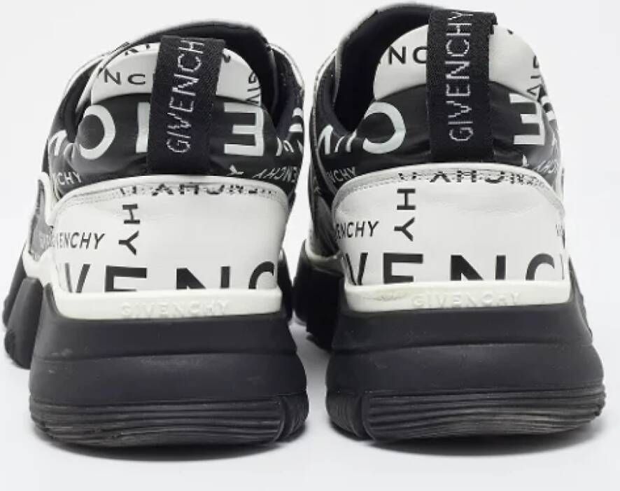 Givenchy Pre-owned Leather sneakers Black Heren