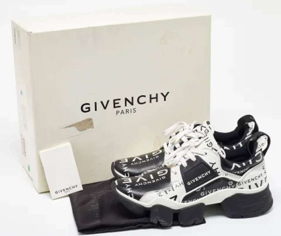 Givenchy Pre-owned Leather sneakers Black Heren