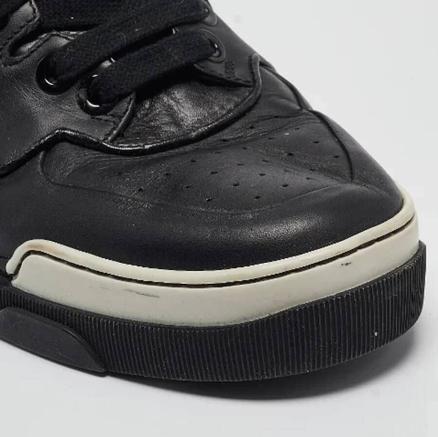 Givenchy Pre-owned Leather sneakers Black Heren