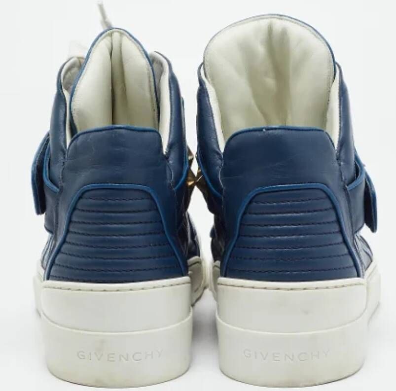 Givenchy Pre-owned Leather sneakers Blue Heren