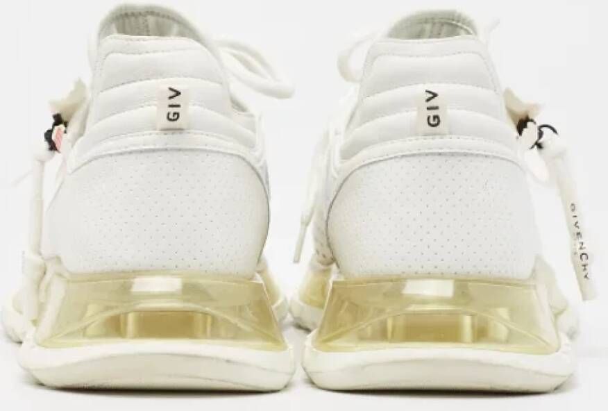 Givenchy Pre-owned Leather sneakers White Dames