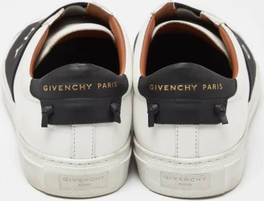 Givenchy Pre-owned Leather sneakers White Dames