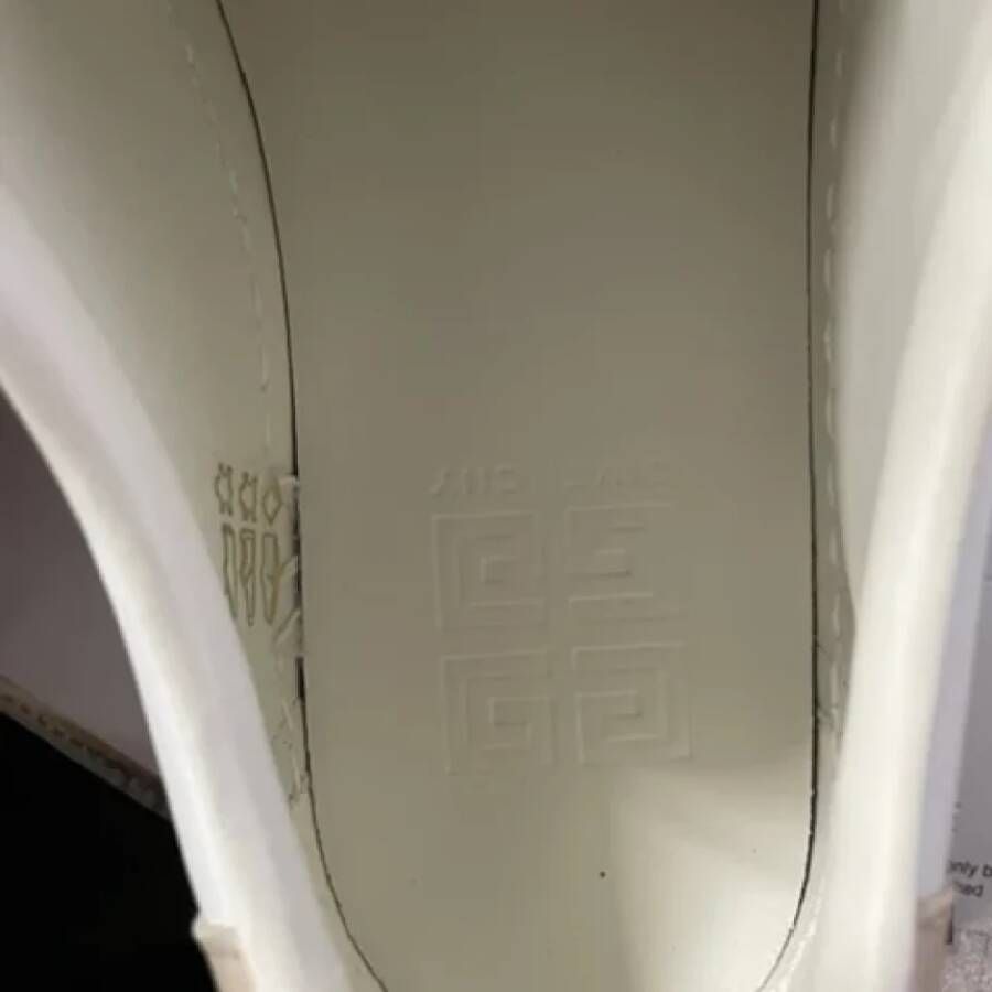 Givenchy Pre-owned Leather sneakers White Dames