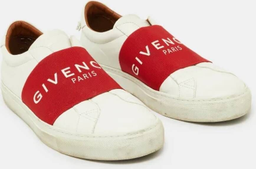 Givenchy Pre-owned Leather sneakers White Heren