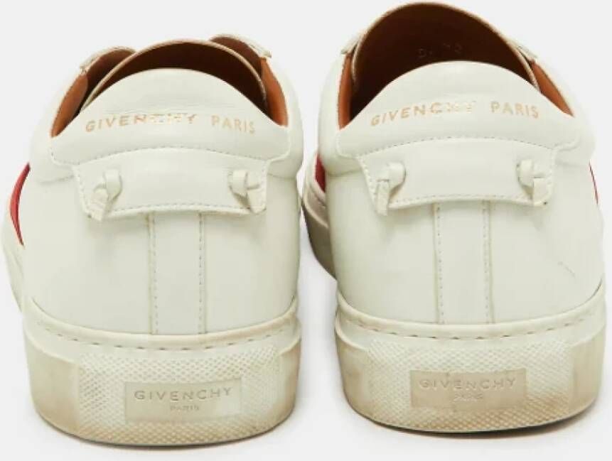 Givenchy Pre-owned Leather sneakers White Heren