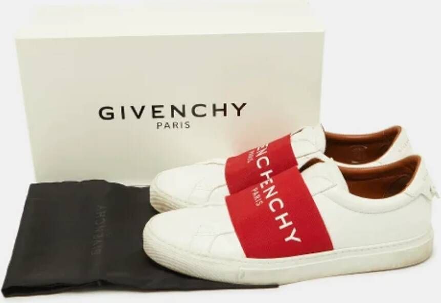 Givenchy Pre-owned Leather sneakers White Heren