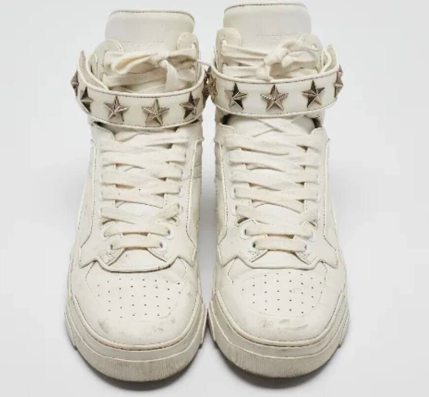 Givenchy Pre-owned Leather sneakers White Heren