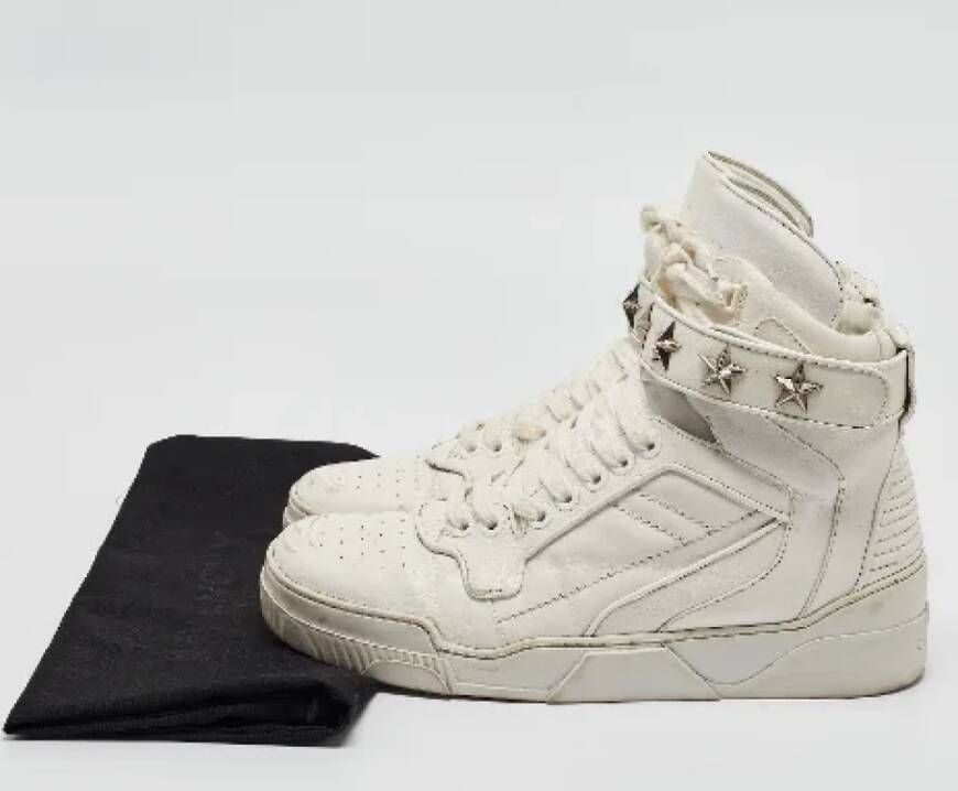 Givenchy Pre-owned Leather sneakers White Heren