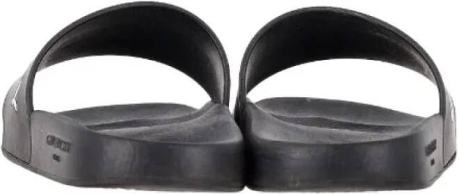 Givenchy Pre-owned Rubber sandals Black Dames