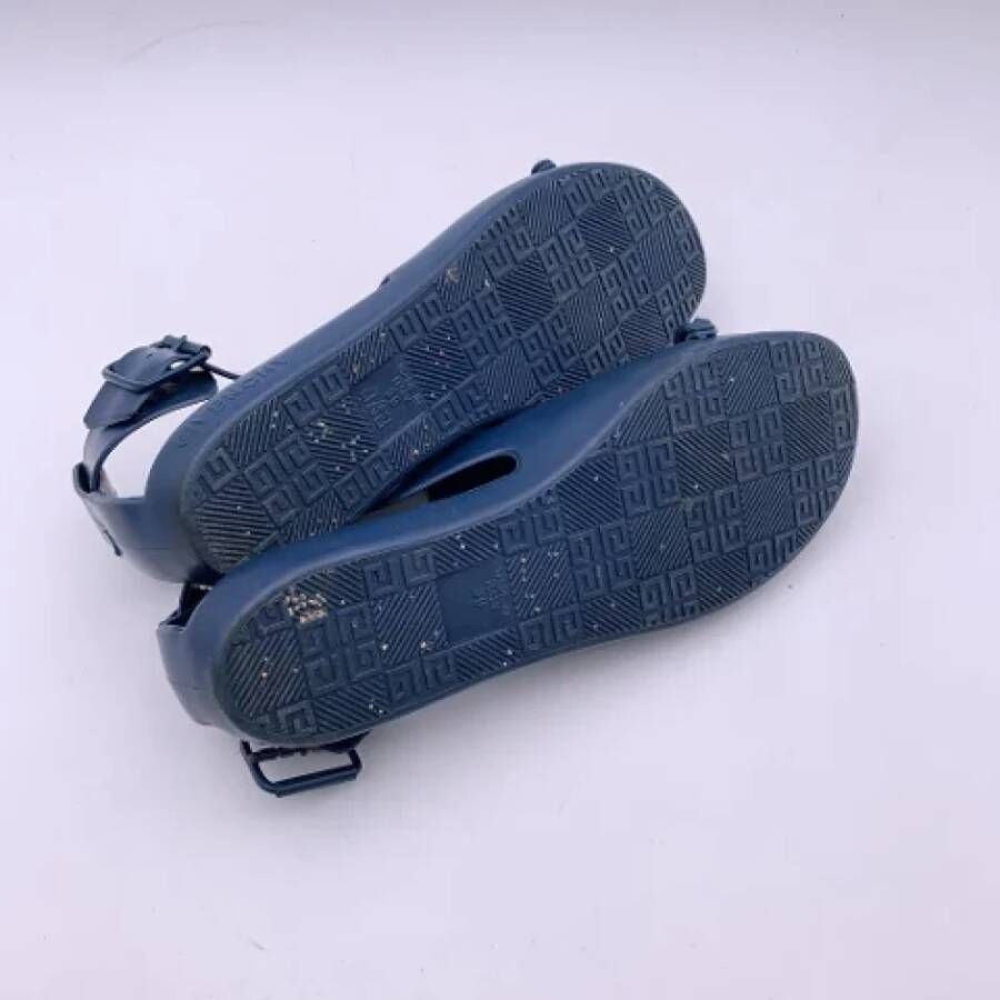 Givenchy Pre-owned Rubber sandals Blue Dames