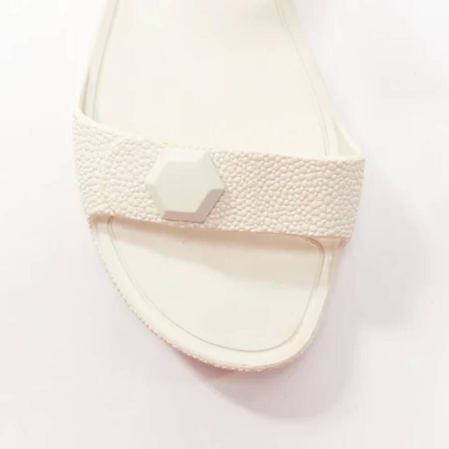 Givenchy Pre-owned Rubber sandals White Dames