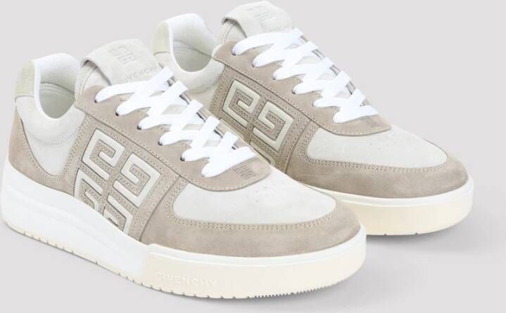 Givenchy Witte Leren Sneakers Elegant Comfort Beige Dames