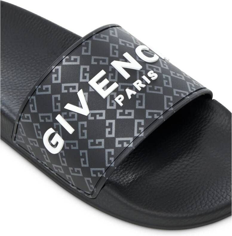 Givenchy Zwarte Slip-On Monogram Rubberen Schoenen Black Heren