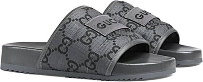 Gucci Stijlvolle Slippers voor Dagelijks Comfort Gray Heren