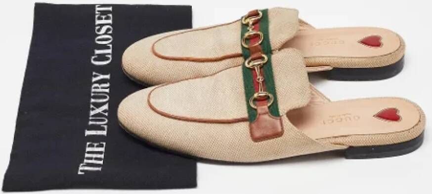 Gucci Vintage Pre-owned Canvas mules Beige Dames