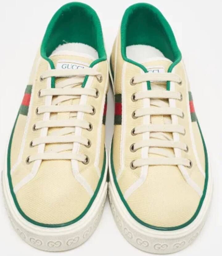 Gucci Vintage Pre-owned Canvas sneakers Beige Dames