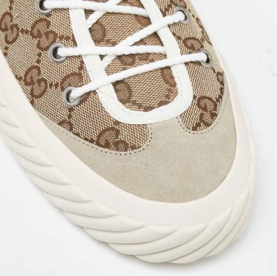 Gucci Vintage Pre-owned Canvas sneakers Beige Heren