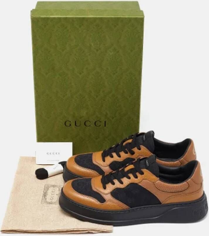 Gucci Vintage Pre-owned Canvas sneakers Brown Heren