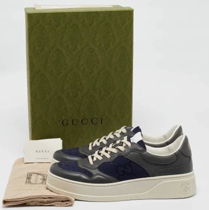 Gucci Vintage Pre-owned Canvas sneakers Gray Heren