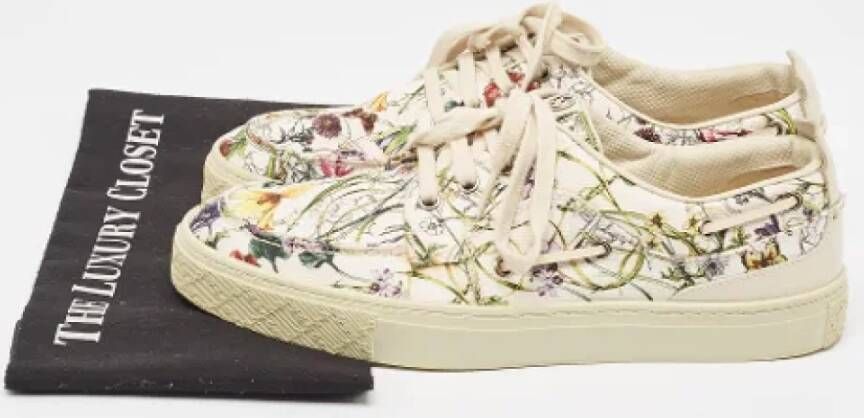 Gucci Vintage Pre-owned Canvas sneakers White Heren