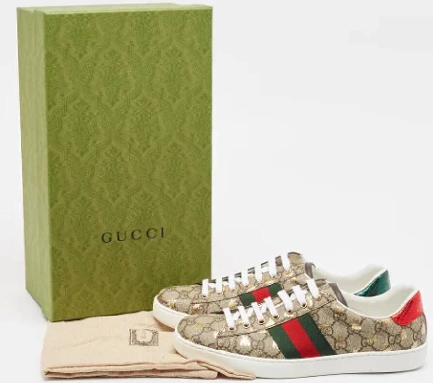 Gucci Vintage Pre-owned Coated canvas sneakers Beige Heren