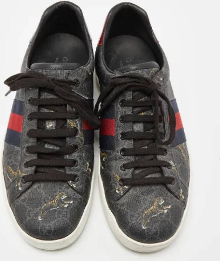 Gucci Vintage Pre-owned Coated canvas sneakers Black Dames