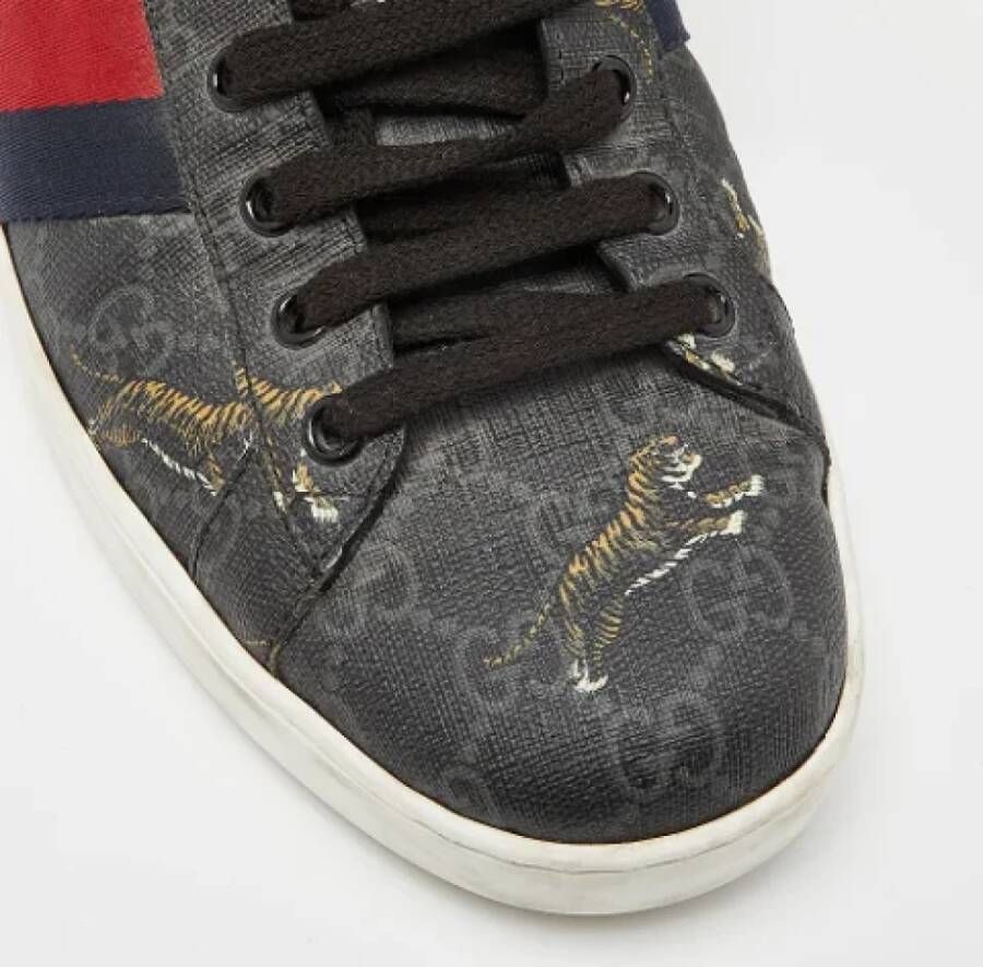 Gucci Vintage Pre-owned Coated canvas sneakers Black Dames