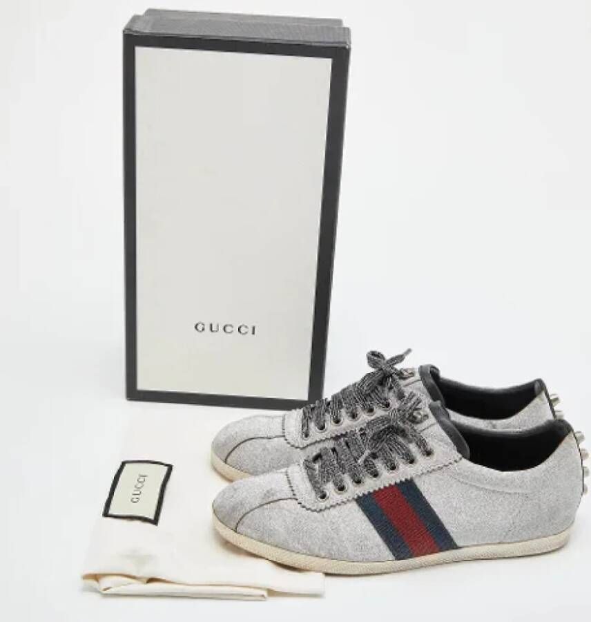 Gucci Vintage Pre-owned Fabric sneakers Gray Dames