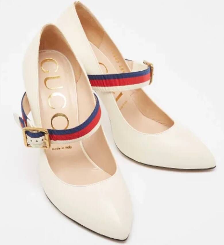 Gucci Vintage Pre-owned Leather heels Beige Dames