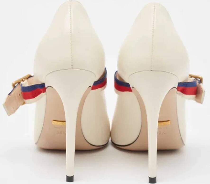 Gucci Vintage Pre-owned Leather heels Beige Dames