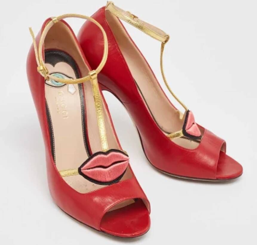 Gucci Vintage Pre-owned Leather heels Red Dames