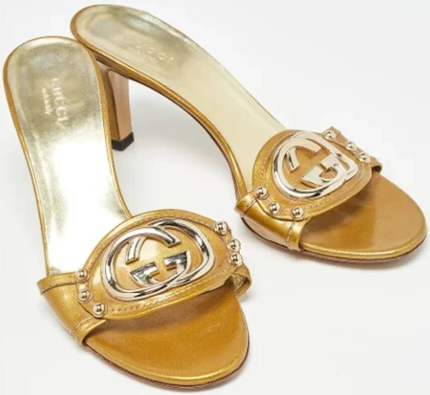 Gucci Vintage Pre-owned Leather sandals Yellow Dames