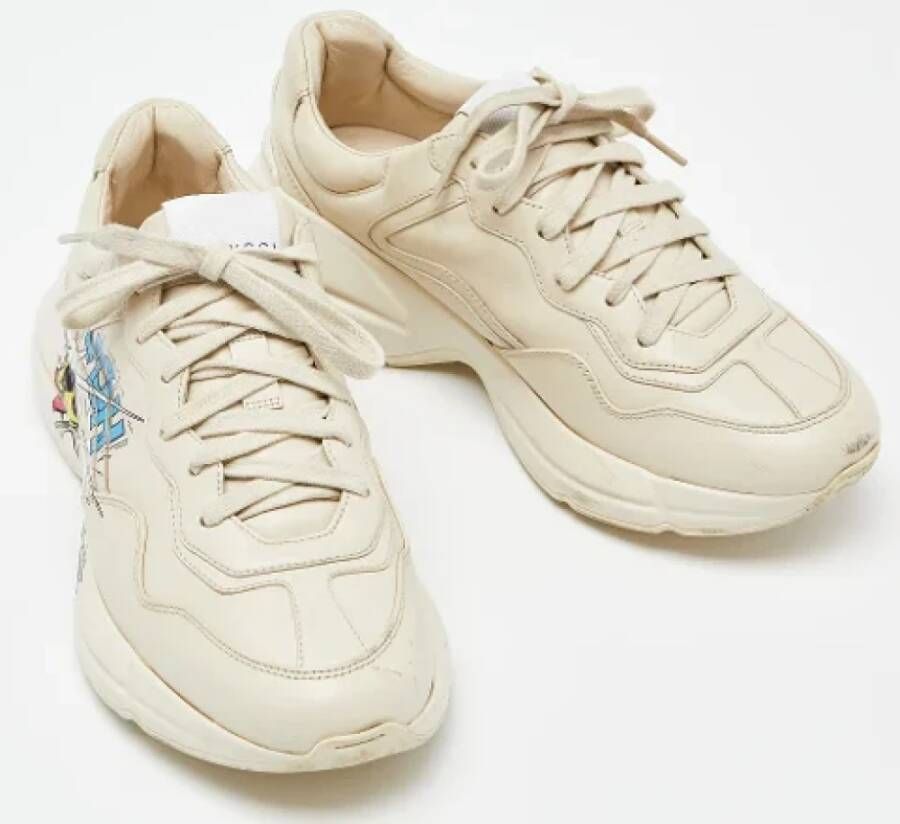 Gucci Vintage Pre-owned Leather sneakers Beige Dames