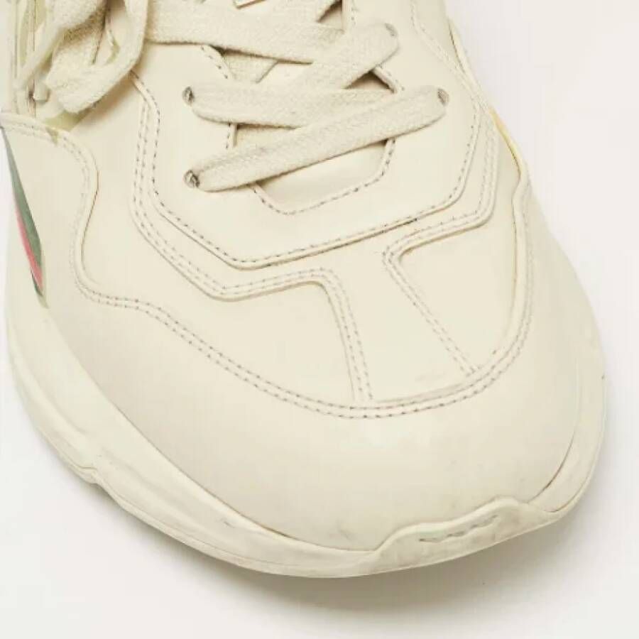 Gucci Vintage Pre-owned Leather sneakers Beige Heren