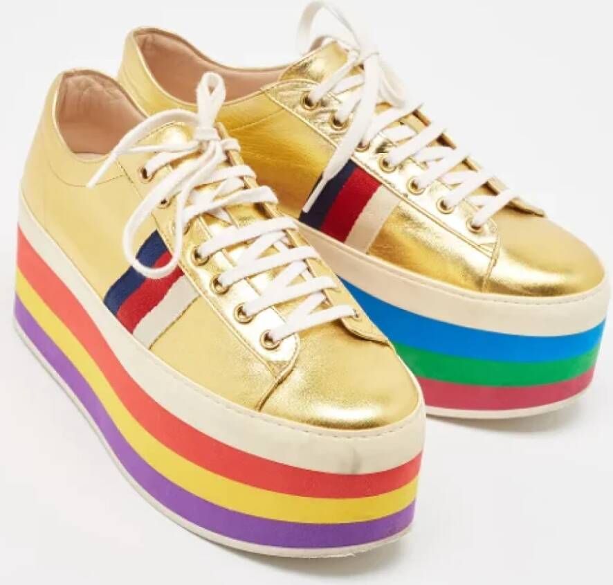 Gucci Vintage Pre-owned Leather sneakers Yellow Heren