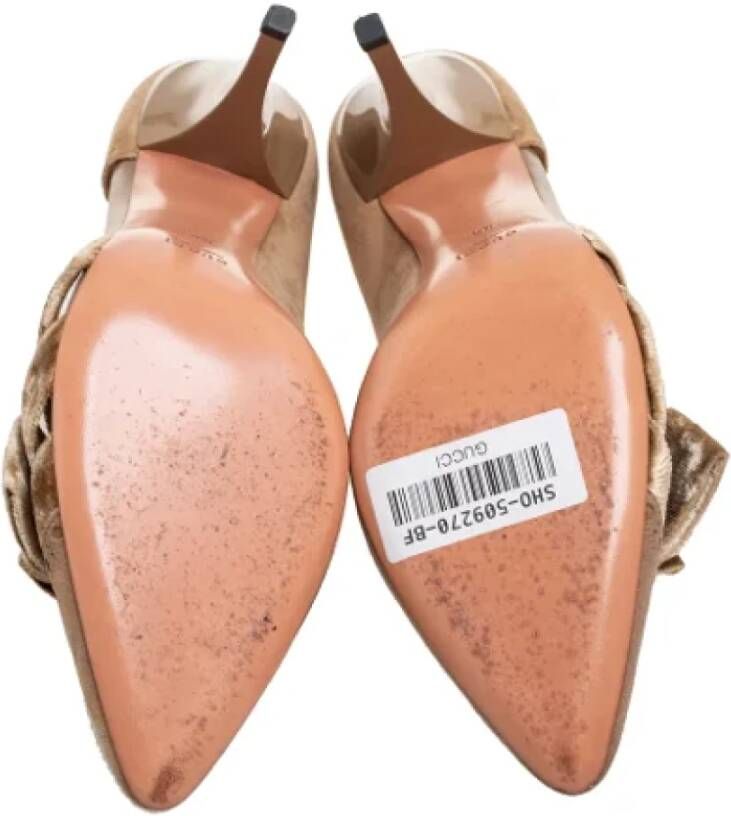 Gucci Vintage Pre-owned Suede heels Beige Dames