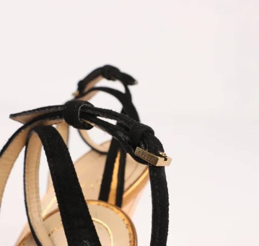 Gucci Vintage Pre-owned Velvet sandals Black Dames