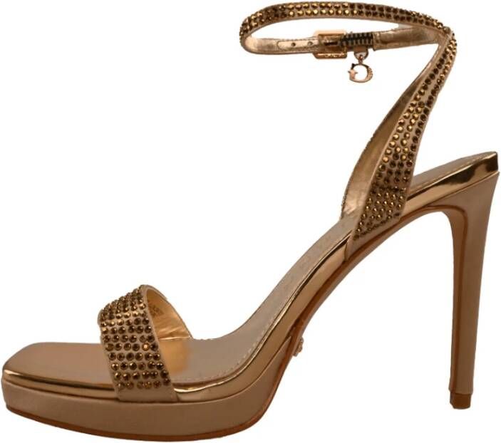 Guess Gouden katoenen sandalen met gespsluiting Yellow Dames