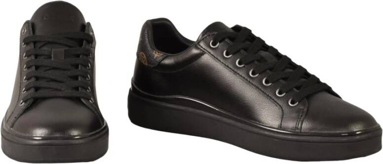 Guess Leren Sneakers met Rubberen Zool Black Dames