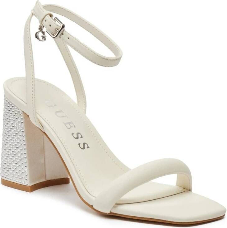 Guess Witte platte sandalen voor vrouwen White Dames