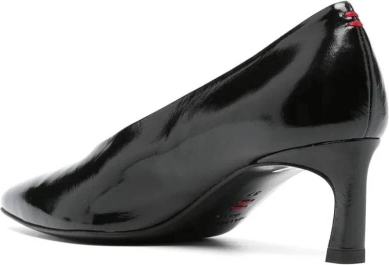 Halmanera Zwarte hakken puntige neus pumps Black Dames