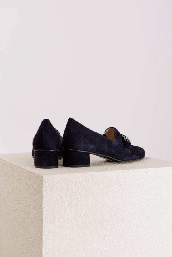 HASSIA Blauwe Suède Loafers met Kettingdetail Blue Dames