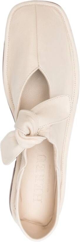 Hereu Pump met vierkante neus en strikdetail Beige Dames