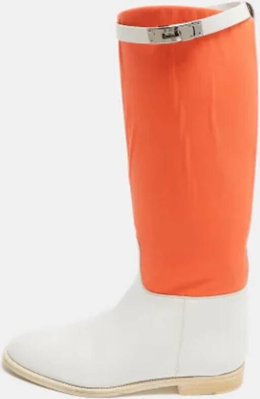 Hermès Vintage Pre-owned Leather boots Orange Dames